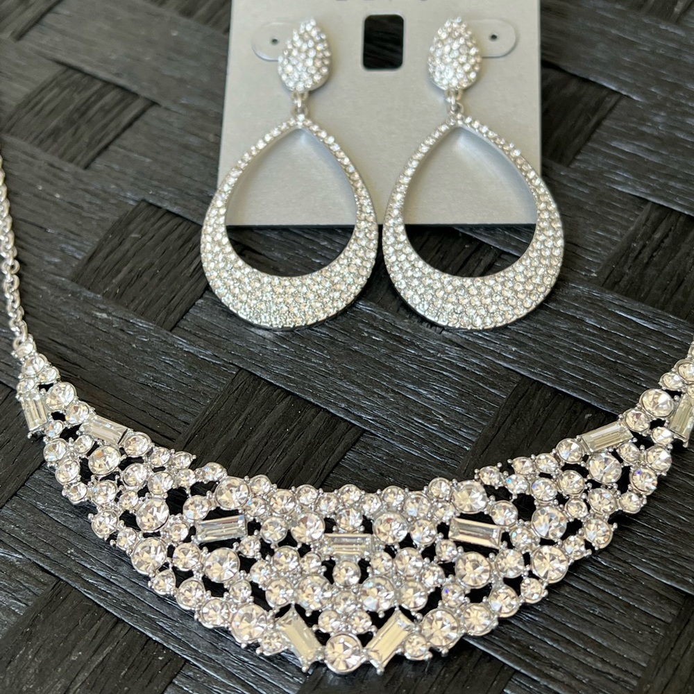 INC Jewelry Set - Picture 3 of 9
